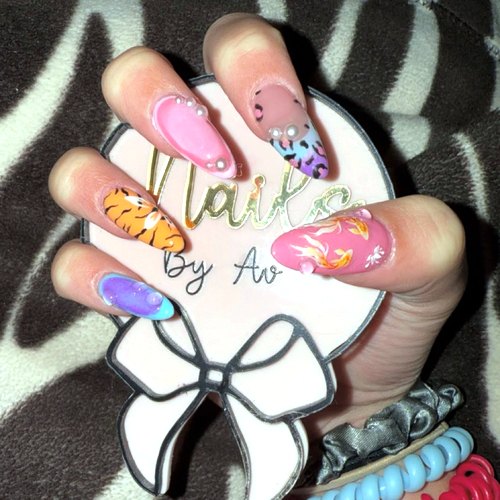Nail art by Ava
