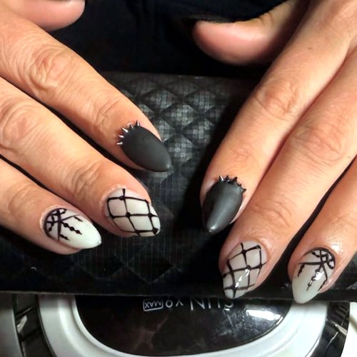 Nail art by Ava
